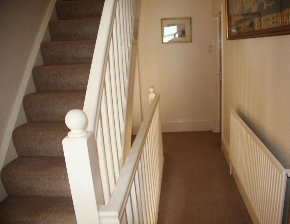 Dove Court Mini Lodge Almondsbury Eksteriør billede
