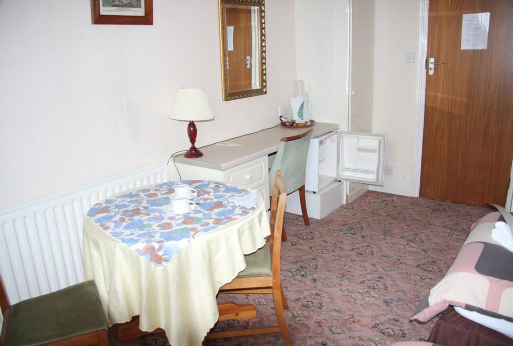 Dove Court Mini Lodge Almondsbury Eksteriør billede