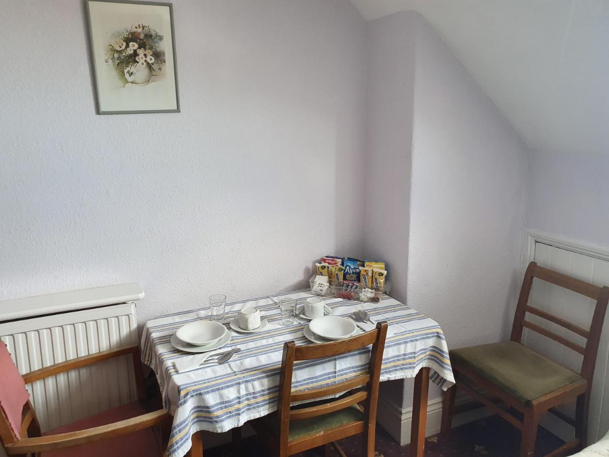 Dove Court Mini Lodge Almondsbury Eksteriør billede