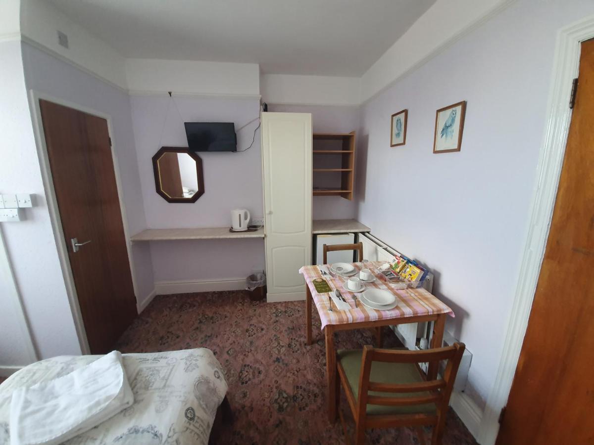 Dove Court Mini Lodge Almondsbury Eksteriør billede